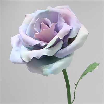 Açık dev eva gül dekorasyon sahne